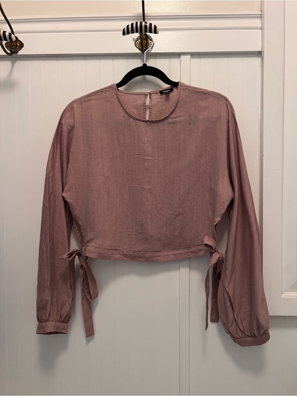 Express Crew Neck Long Sleeve Side Tie Cropped Top Size XS